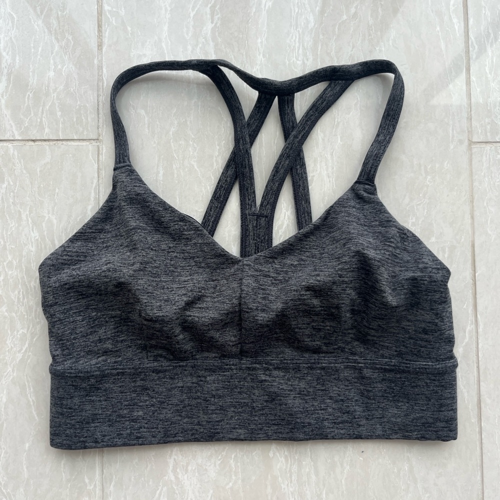 sports bra